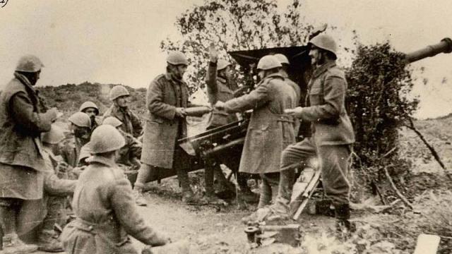 1940, ο λαός σε πόλεμο, ο πόλεμος του λαού